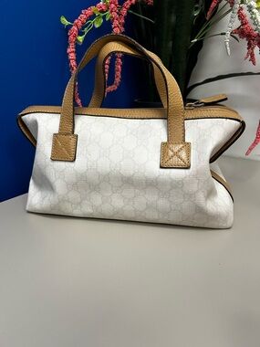 Gucci White and Tan Canvas Satchel